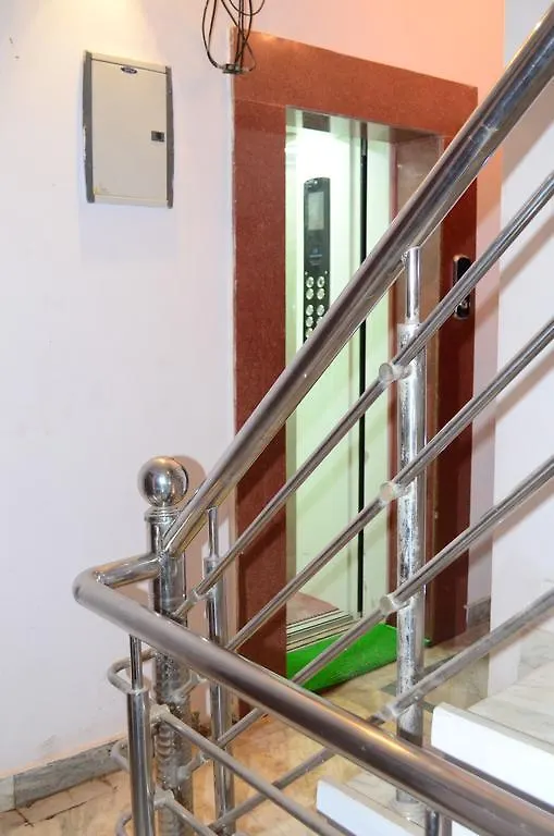 Hotel Shivratri Guest House Varanasi